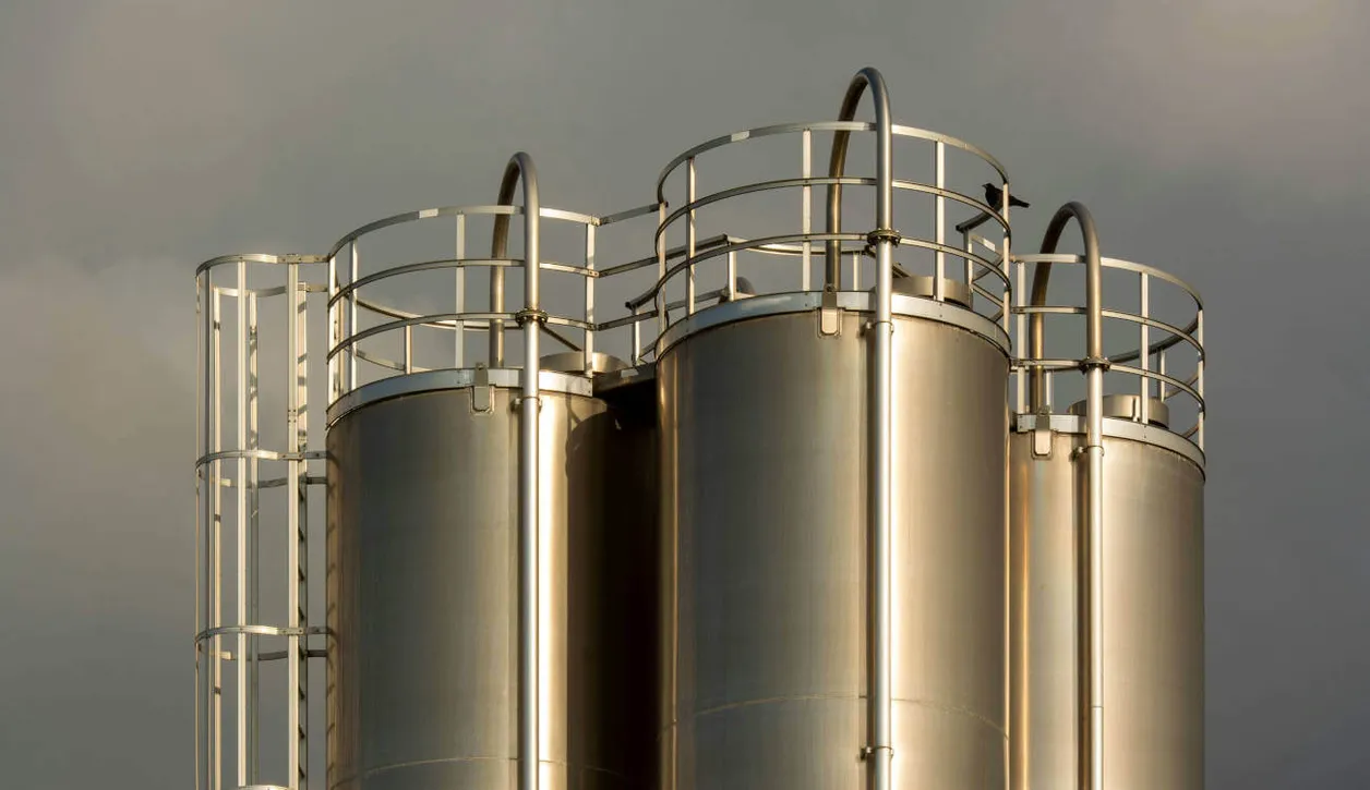 Επεξεργασία βιομηχανικών αερίων και καυσαερίων